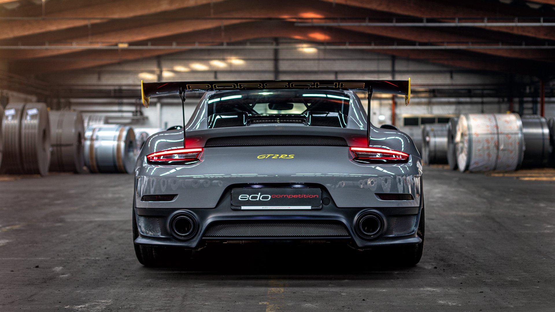 羽毛球训练引入节奏控制仪提高效率，羽毛球调动